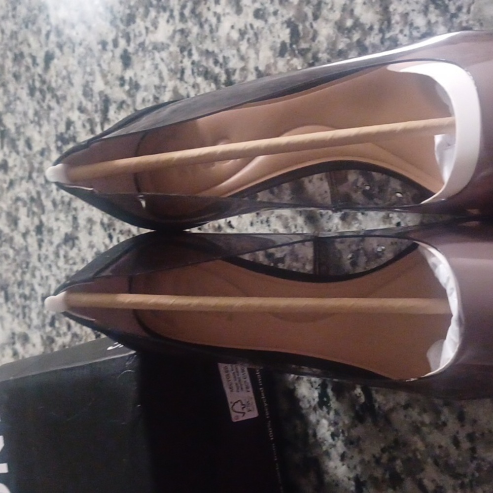 Inc Concept Black Pump